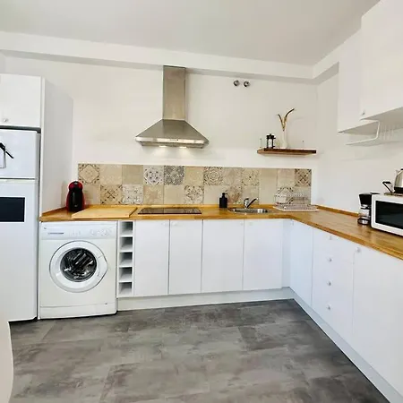 Villa Aguaribay By Lovely